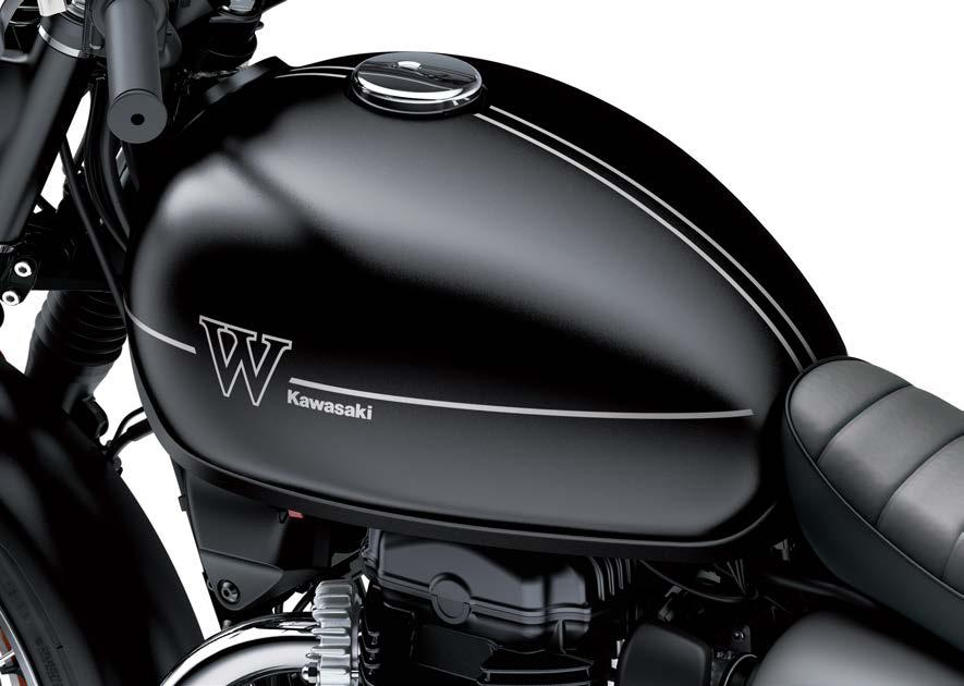 Sculpted fuel tank